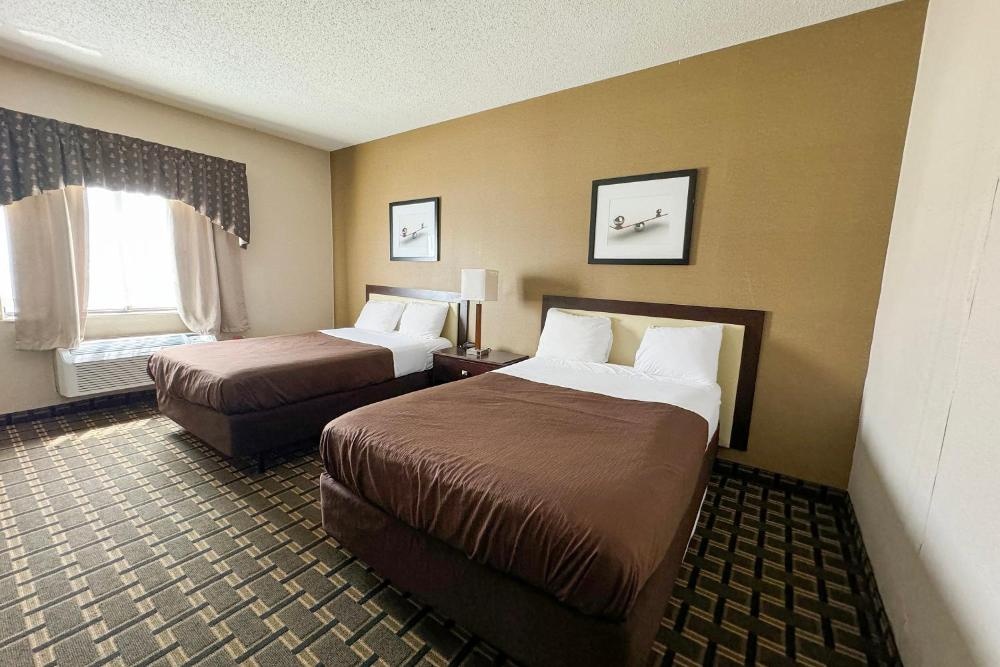 FairBridge Inn & Suites Batavia-Darien Amusement Park Image 10